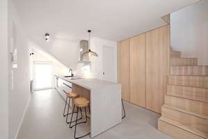 High-End Wohnen in der KTV - stilvoll möblierte Maisonettewohnung!
