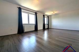 Bezugsfreie 3-Zimmer-Wohnung mit Aufzug - umfassend saniert