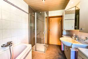 Doppelhaushälfte: Sauna, Garten, ausgebautes Dachgeschoss – Die vollständige Adresse der Immobilie erhältst du vom Anbieter., 8412 Werdau – Vorschaubild 12
