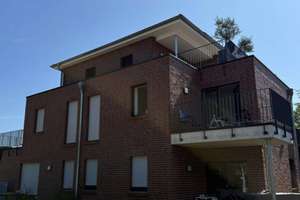 Moderne und helle 2-Zimmer-Wohnung mit Balkon in Bloherfelde
