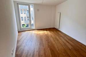 Großzügige 2 Zimmerwohnung mit Loggia im Herzen von Altona – Große Bergstr. 250, 22767 Altona-Altstadt, Hamburg – Vorschaubild 12