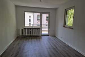 Renovierte 3-Zimmer-Wohnung mit Balkon – Schleiermacherstraße 4, 47139 Duisburg – Vorschaubild 1