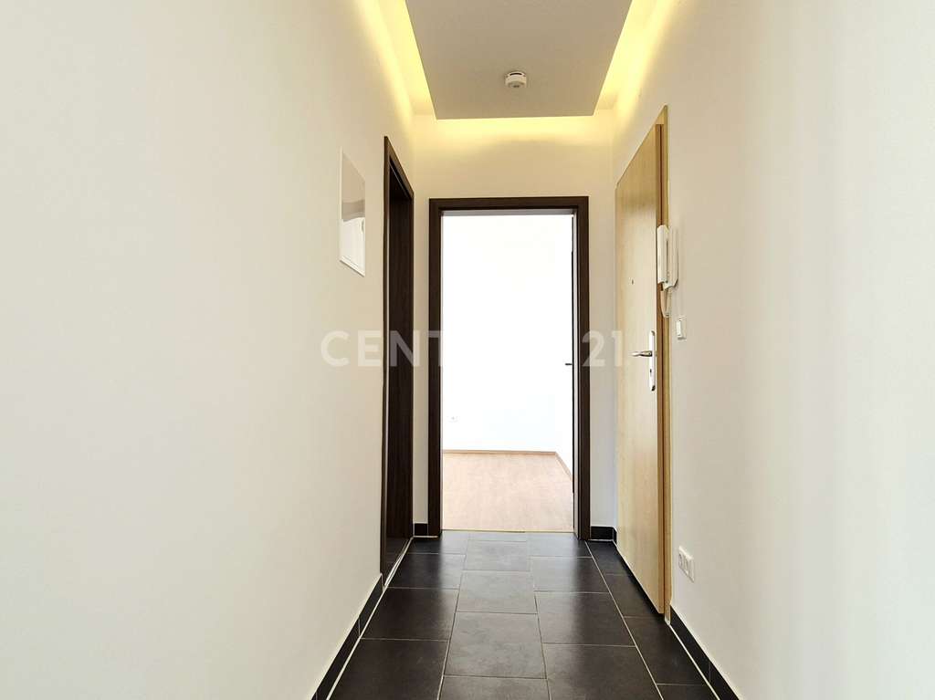 Immobilie in Erharting - ***Vollsanierte 2-Zimmer-Wohnung – ideal zur Eigennutzung oder Kapitalanlage*** - Bild 3