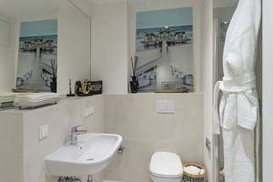 Win Win - 3 Zi. Wohnung mit Rheinblick im Medienhafen – Die vollständige Adresse der Immobilie erhältst du vom Anbieter., 40221 Hafen, Düsseldorf – Vorschaubild 11