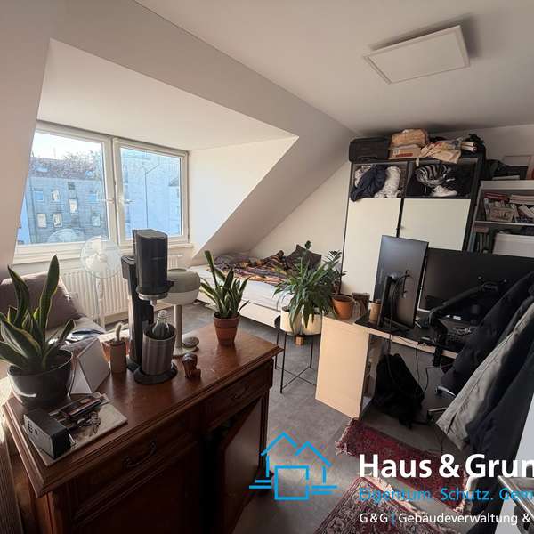 *** helle, charmante WG-taugliche 3-Zimmer-Wohnung - im beliebten Westviertel ***