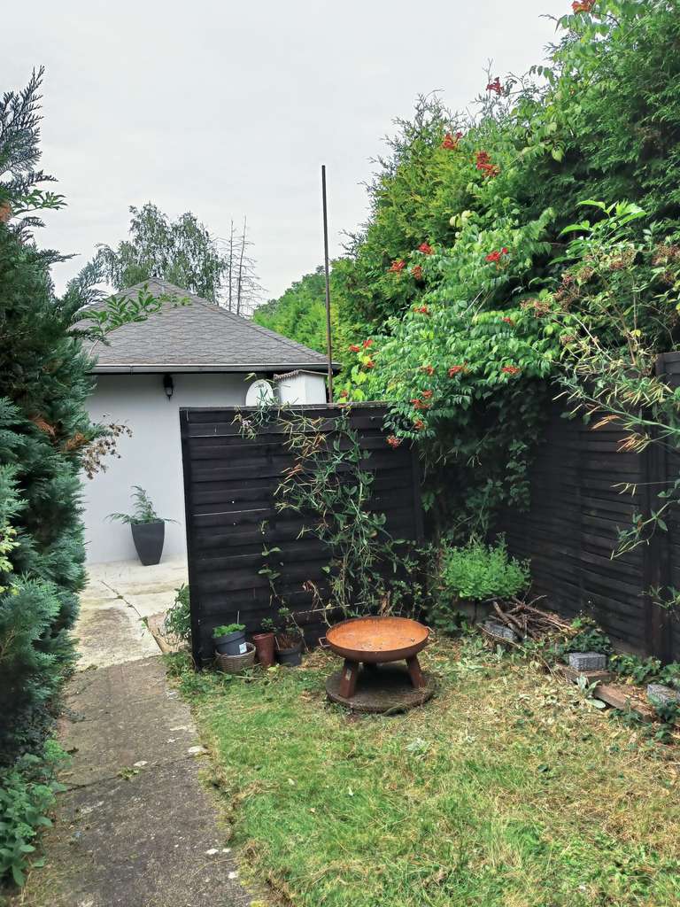Immobilie in Gerbstedt - Stilvolles Wochenendhaus auf 1.206 qm Eigentumsland - Bild 0