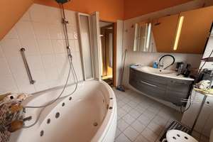 Sauna, Solarthermie, 6 Zimmer und jede Menge Platz für kleines Geld! – Die vollständige Adresse der Immobilie erhältst du vom Anbieter., 9661 Hainichen – Vorschaubild 3