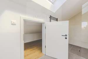 !RESERVIERT! Neubau-DHH Otterfing – stilvoll, modern & bezugsfertig – Die vollständige Adresse der Immobilie erhältst du vom Anbieter., 83624 Otterfing – Vorschaubild 22