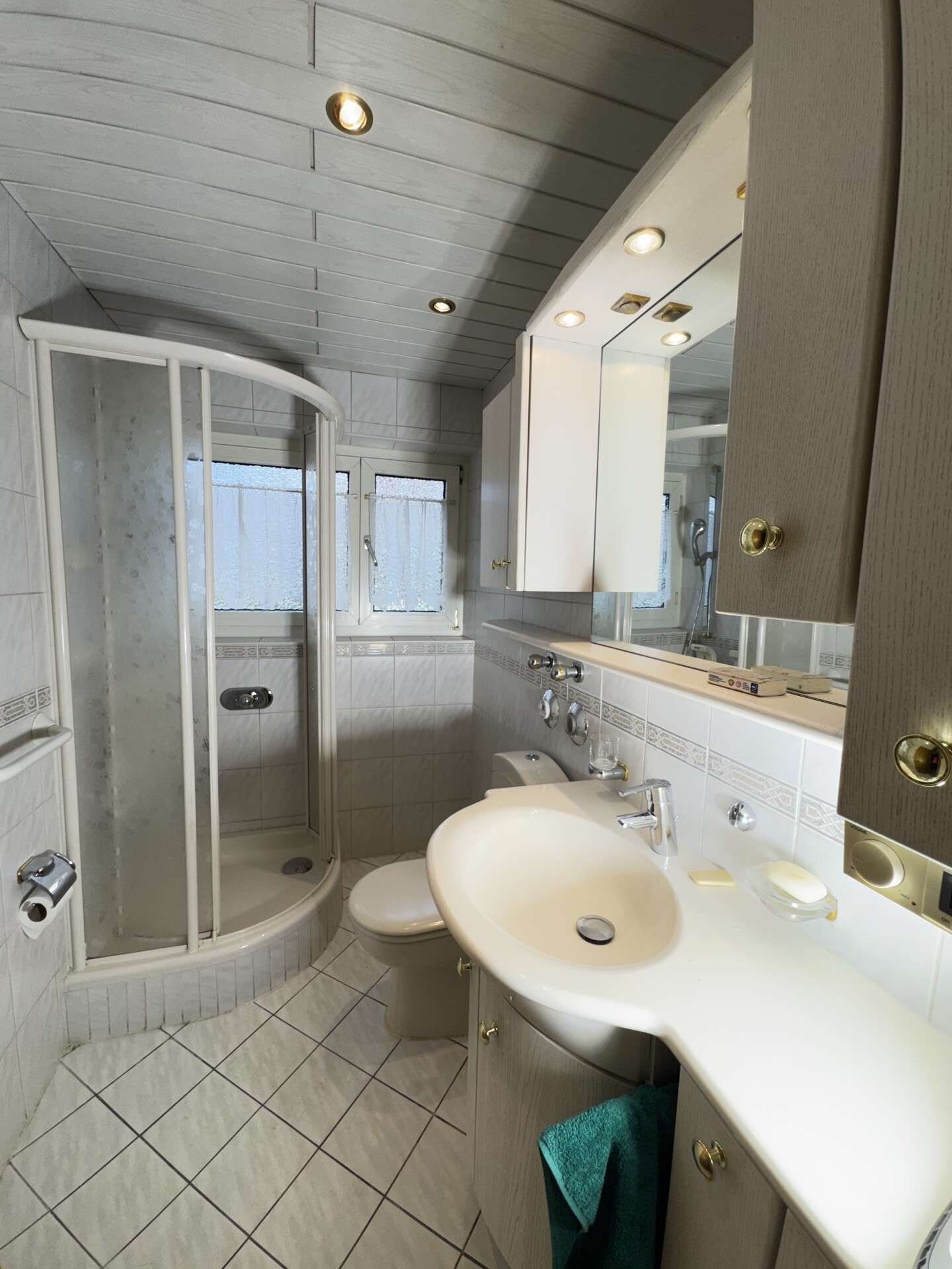 Immobilie in Friedrichshafen - 3-Zimmer-EG-Wohnung mit eigenem Eingang, West-Terrasse & Stellplatz - Bild 2