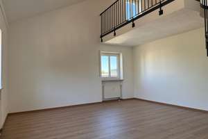 !! Charmante Maisonettewohnung nähe DEZ !! – 93059 Reinhausen, Regensburg – Vorschaubild 3