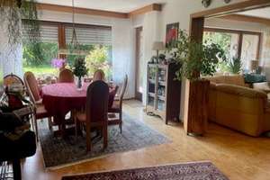 Ruhig gelegenes Einfamilienhaus in attraktiver Ortsrandlage von Laichingen – Die vollständige Adresse der Immobilie erhältst du vom Anbieter., 89150 Laichingen – Vorschaubild 4