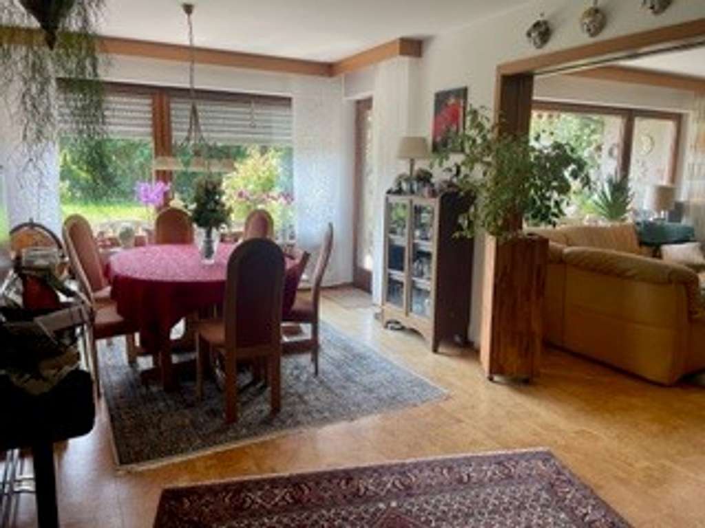 Immobilie in Laichingen - Ruhig gelegenes Einfamilienhaus in attraktiver Ortsrandlage von Laichingen - Bild 3