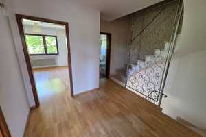 Ein Traum von einem Haus, gut in Schuss, groß, familienfreundlich mit tollem Garten und Aussicht! – Leharstraße 63, 71254 Ludwigsburg (Kreis) – Vorschaubild 13