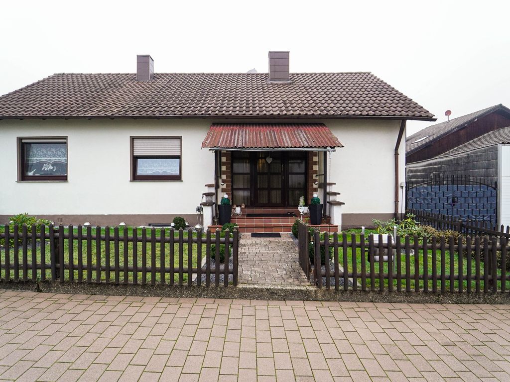 Einfamilienhaus in Waldmohr zu verkaufen