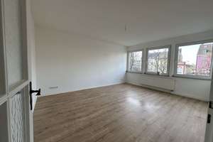 2 Zimmerwohnung  mit Balkon in Flingern zu vermieten.