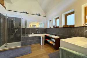 Property thumbnail 13