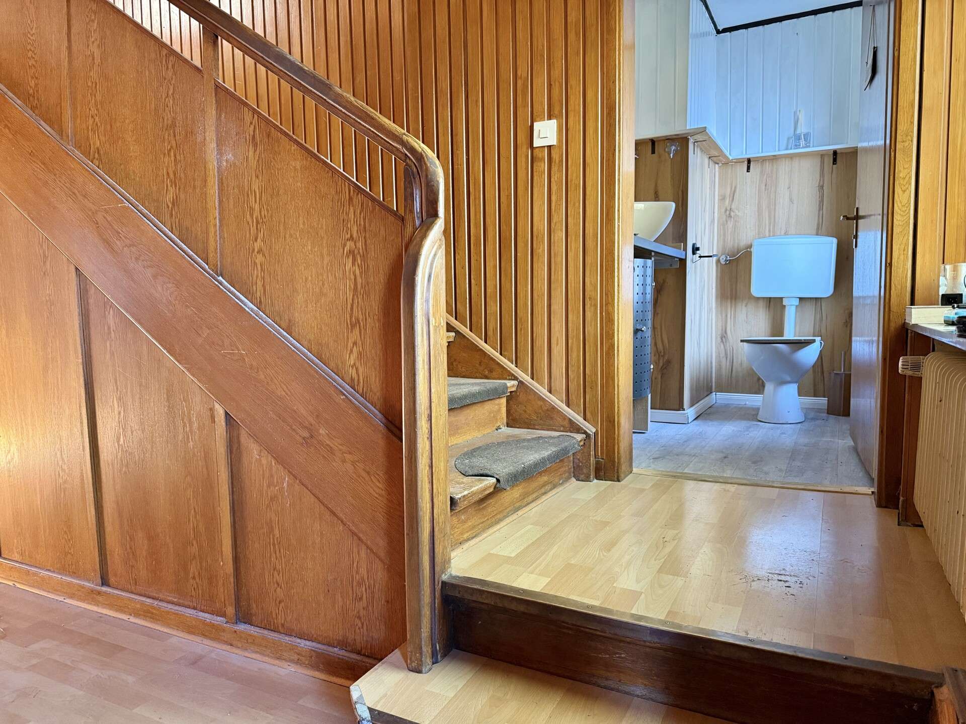 Immobilie in Gehlert - Einfamilienhaus mit großem Nebengebäude – großzügiges Grundstück inklusive! - Bild 13