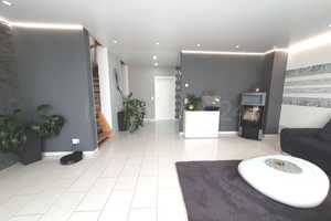 ++ EXKLUSIVES EINFAMILIENHAUS + ÜBERDACHTE TERRASSE + TOP AUSSTATTUNG IN RUHIGER LAGE!! ++ – Aachen – Vorschaubild 8