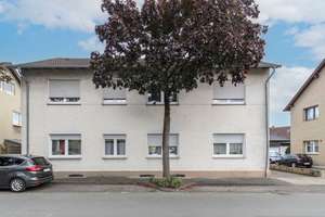 Top-MFH Bad Lippspringe, Preis gesenkt auf 459.000 € – EG frei für Eigennutzer, 4 vermietet – Die vollständige Adresse der Immobilie erhältst du vom Anbieter., 33175 Bad Lippspringe – Vorschaubild 1