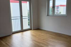 4-Zimmer mit EBK, zwei Bädern und zwei Balkonen! – Schwarzschildstr. 28, 14480 Am Stern, Potsdam – Vorschaubild 7