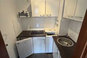 Helle 1,5-Zimmer-Wohnung ab sofort mit Terrasse, Tiefgaragenstellplatz und Küche – Karlsruhe – Vorschaubild 5