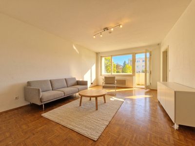 TOP-1-Zimmer-Appartement mit Balkon in begehrter Lage von Konstanz-Fürstenberg