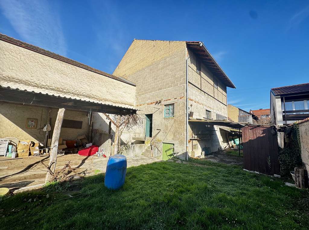 Immobilie in Ihringen - Reihenhaus mit großem Innenhof & Scheune – seltene Gelegenheit zum Kauf - Bild 1