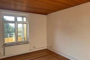 Großzügige 4-Zimmer-Wohnung mit zwei Balkonen – ideal für Familien oder WGs – Iltisstraße 26, 24143 Gaarden-Ost, Kiel – Vorschaubild 10