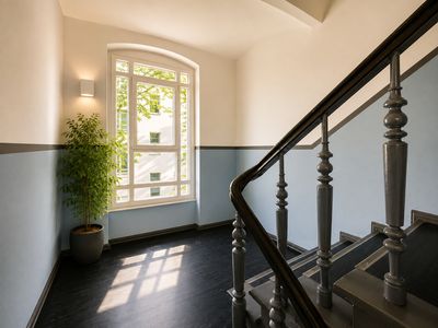 Bezugsfreie Altbauwohnung + Balkon & EBK in Top-Lage von Pankow