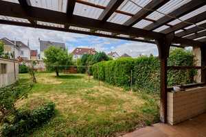 Charmantes Zweifamilienhaus/DHH mit wunderschönem Garten in guter Lage von Dietzenbach – Offenbach (Kreis) – Vorschaubild 12