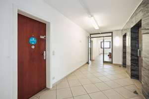 ++ Helles 2-Zimmer Apartment mit Aussicht in Niederrad - Ideale Kapitalanlage mit Potenzial ++ – 60311 Niederrad, Frankfurt am Main – Vorschaubild 3