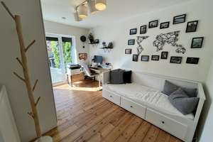Schönes Familien-Haus mit 7 Zimmern und tollem Garten in Sasel  – Die vollständige Adresse der Immobilie erhältst du vom Anbieter., 22393 Sasel, Hamburg – Vorschaubild 13