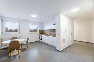 Möbliertes WG Zimmer in modernisierter Wohnung in Nürnberg – Neptunweg 21, 90471 Rangierbahnhof-Siedlung, Nürnberg – Vorschaubild 6