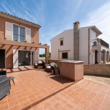 Reihenhaus in Portocolom – Platz, Licht und Lebensqualität am Meer.