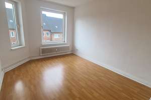 Drei-Zimmer-Wohnung mit hübschen Erker im 3. Stock – Kaiserstraße 83, 24143 Gaarden-Ost, Kiel – Vorschaubild 6