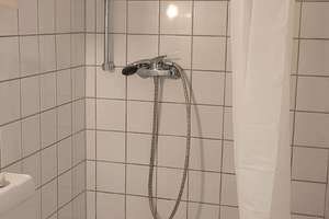 Parknähe! Helle renovierte 1 Zimmer Wohnung nähe Uni – Die vollständige Adresse der Immobilie erhältst du vom Anbieter., 50935 Sülz, Köln – Vorschaubild 3