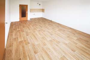 Kleine 2-Zimmer-Wohnung mit Balkon – Scheffelstr. 10, 9120 Helbersdorf, Chemnitz – Vorschaubild 2