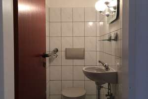 Wunderschöne DG-Wohnung mit Südbalkon zentral gelegen – Die vollständige Adresse der Immobilie erhältst du vom Anbieter., 51061 Höhenhaus, Köln – Vorschaubild 7