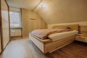 PLATZ FÜR IHRE WOHNTRÄUME - Einfamilienhaus mit vielfältigen Nutzungsmöglichkeiten. – Segeberg (Kreis) – Vorschaubild 12