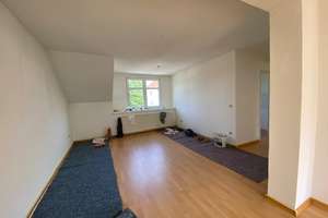 Mittendrin und dennoch ruhig - gut aufgeteilte Wohnung mit Sonnenbalkon – Steeler Str. 258, 45138 Huttrop, Essen – Vorschaubild 7