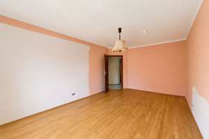 Attraktiv geschnittene 3-Zimmer-Wohnung mit Balkon in München-Obermenzing – Die vollständige Adresse der Immobilie erhältst du vom Anbieter., 81245 Obermenzing, München – Vorschaubild 5