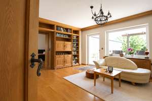 Traumgrundstück trifft Wohnqualität – großzügiges Familienhaus mit Einliegerwohnung und Potenzial – Die vollständige Adresse der Immobilie erhältst du vom Anbieter., 85049 Friedrichshofen-Hollerstauden, Ingolstadt – Vorschaubild 19