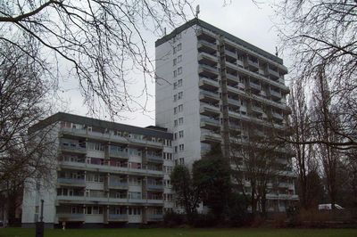 Nachmieter zum 01.09.26 gesucht! Günstige 2 Zimmerwohnung mit 2 Balkonen- WBS erforderlich