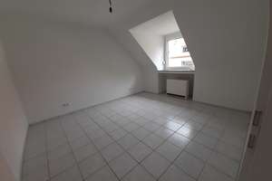 helle Dachgeschosswohnung =MIT VIDEORUNDGANG= – Stubertal 61, 45149 Haarzopf, Essen – Vorschaubild 7