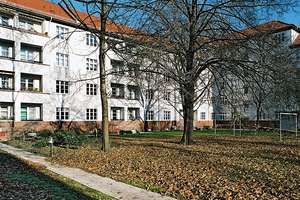 Property thumbnail 2