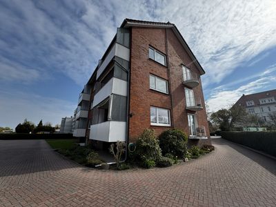 Courtagefrei! Kapitalanlage - 3,5-Zimmerwohnung mit Loggia in Lübeck - St. Jürgen