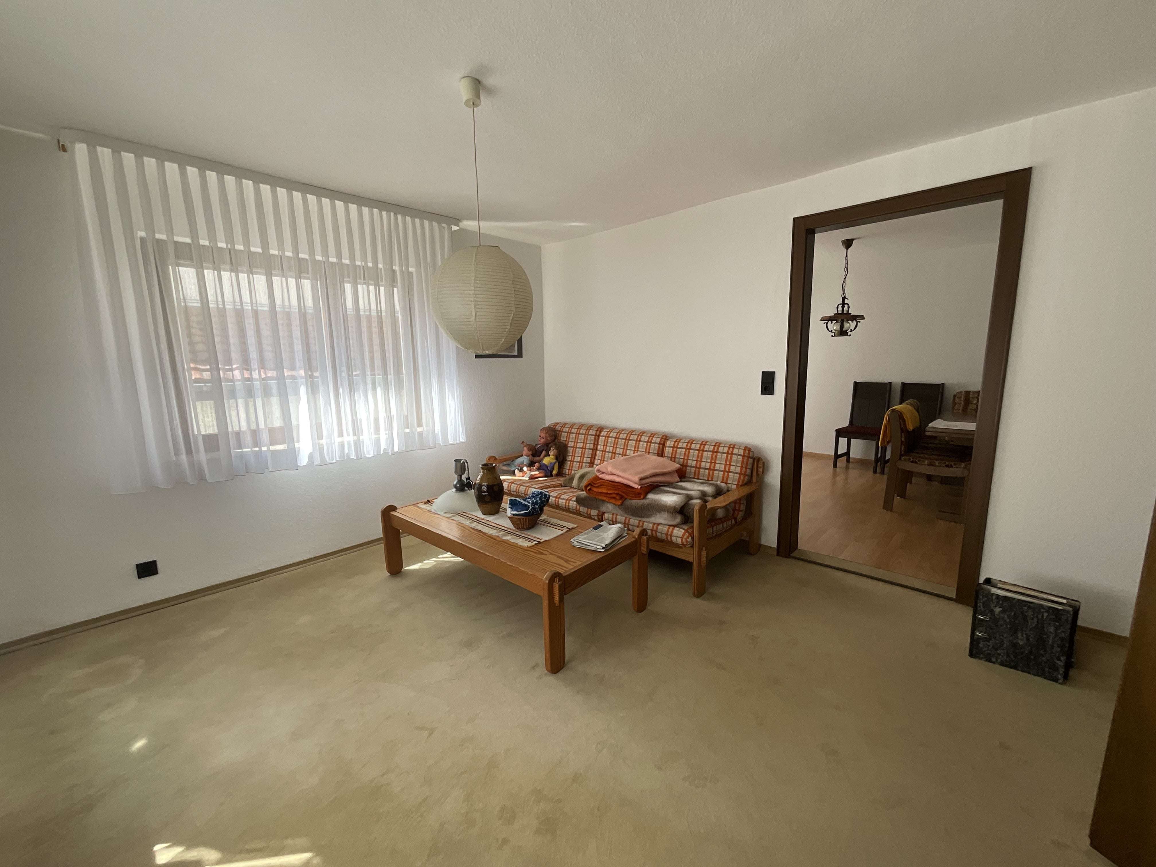 Immobilie in Bühlertal - Solide Substanz, viel Raum, großer Garten - machen Sie daraus Ihr Zuhause - Bild 5