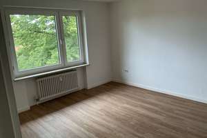 Stop! Günstige 2,5-Zimmer-Wohnung – Dieselweg 3, 24159 Friedrichsort, Kiel – Vorschaubild 3