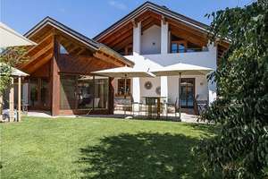 Charmantes Landhaus mit bezauberndem Garten in ruhiger Lage von Dießen – Die vollständige Adresse der Immobilie erhältst du vom Anbieter., 86911 Dießen am Ammersee – Vorschaubild 1