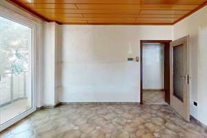 VIEL POTENTIAL: 2-ZIMMER-WOHNUNG MIT BALKON UND RAUM FÜR IHRE IDEEN !!! – 58093 Mittelstadt, Hagen – Vorschaubild 3